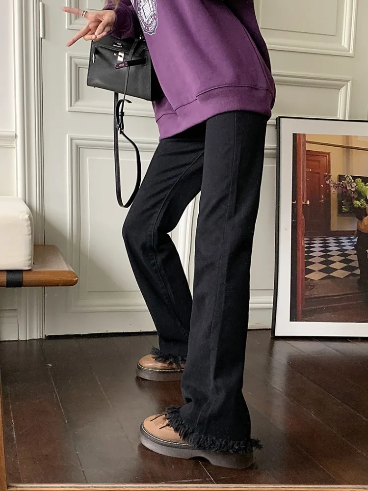 Женские винтажные джинсы-клеш длинные расклешенные брюки на пуговицах весна 2023