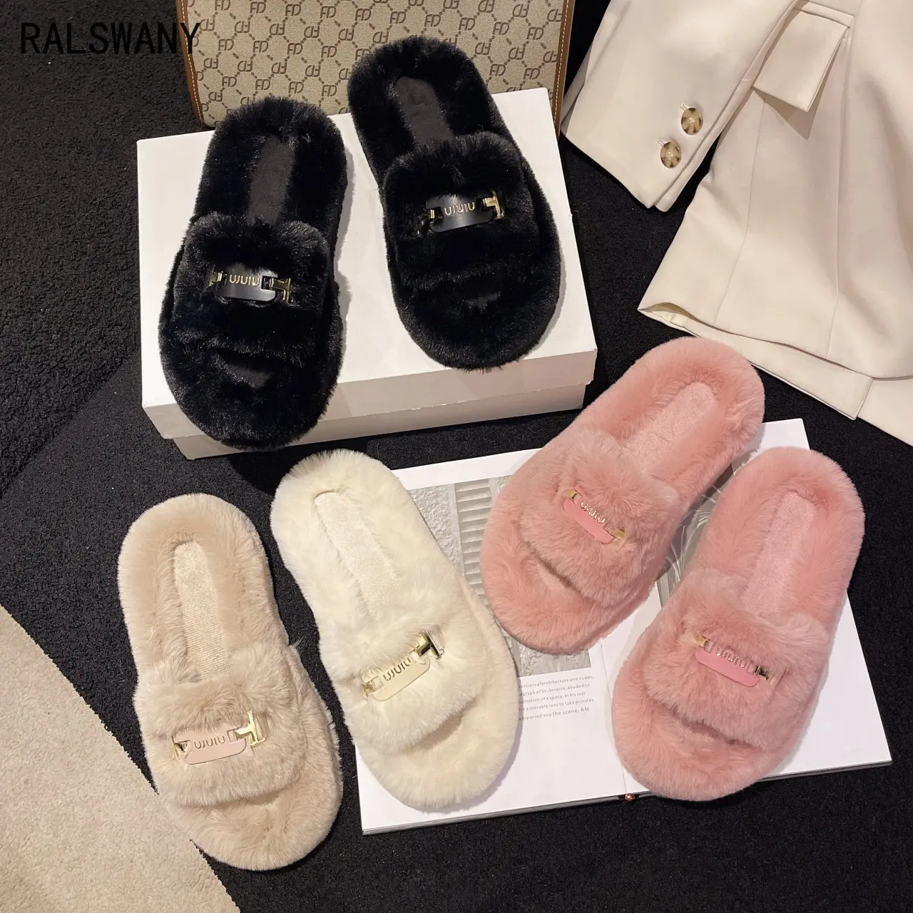 Concise Women's Flat Slippers with Faux Fur Soft Home Cotton Shoes 2023 New Arrival Warm Slippers Women Med (3cm-5cm)