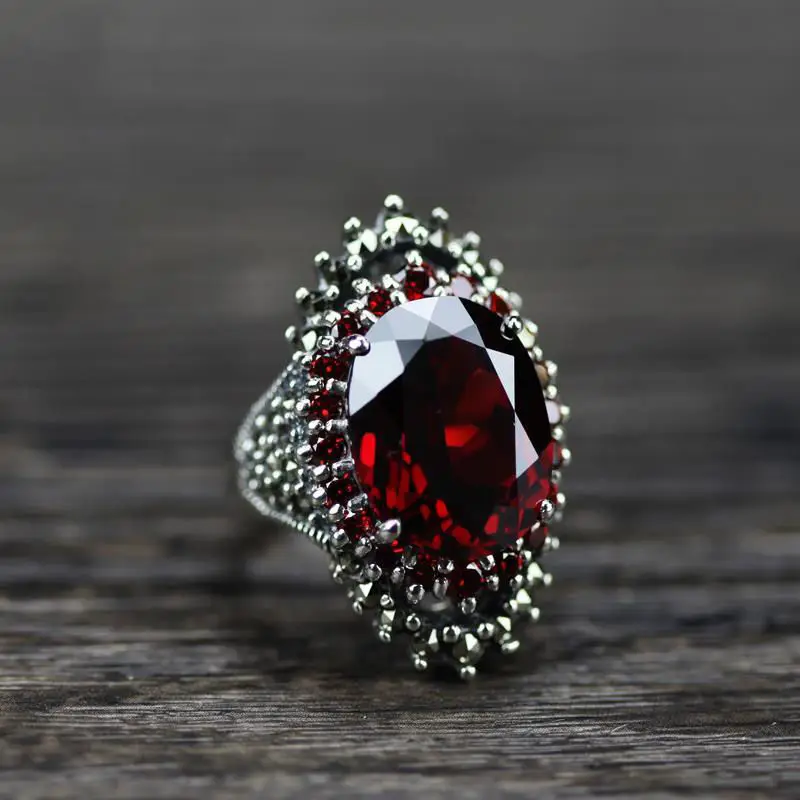 

925 Silver Jewelry Retro Red Big Gemstone Ring Ring Female Red Pomegranate Jewelry Exaggerated Index Finger Ring Female