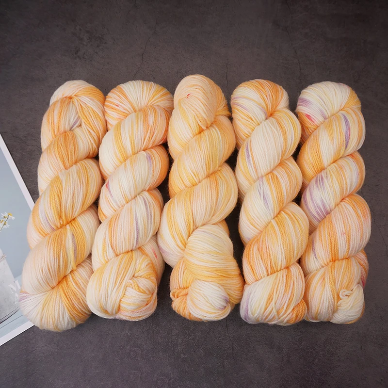 Шапка из чистой шерсти ручной работы 100 г/шар весна-осень-зима