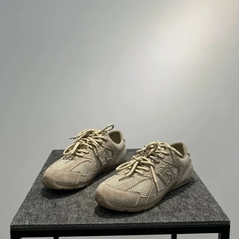 Мужские повседневные кроссовки новинка лета 2024 модные универсальные белые туфли