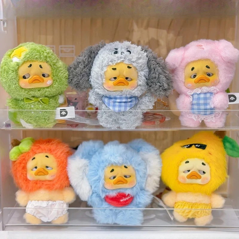 Фото Серия игрушек-сюрпризов Upset Duck: плюшевые куклы-персонажи мультфильмов, милые игрушки в закрытых коробках, праздничные подарки, украшения №1
