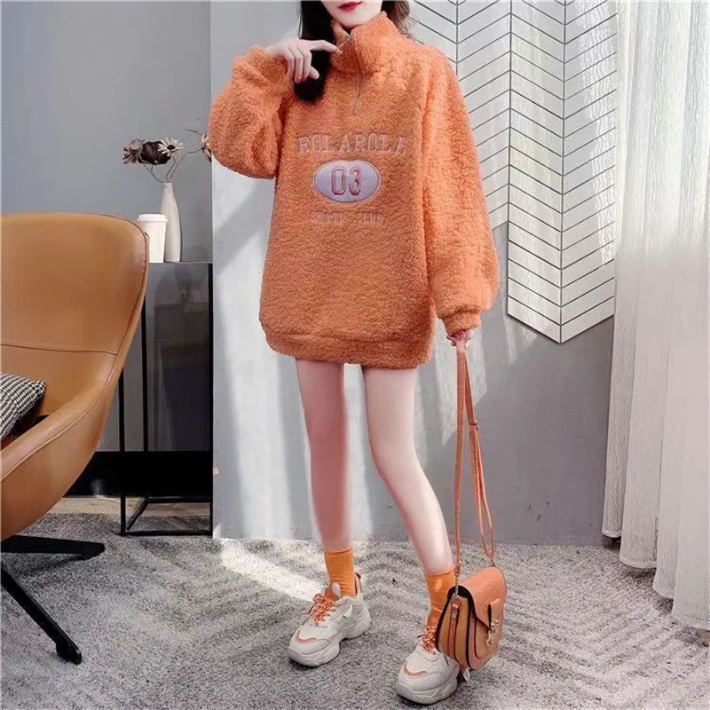 Плюшевая и толстая искусственная кожа для женщин ins2024 новая осенне-зимняя