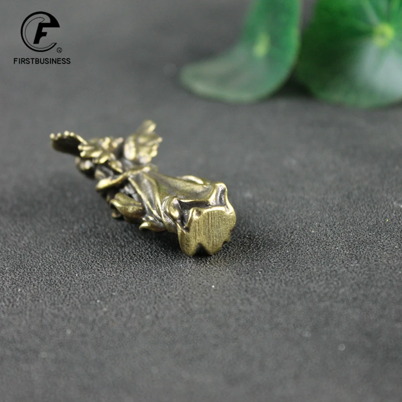 Медные ретро-статуэтки в виде бога любви |