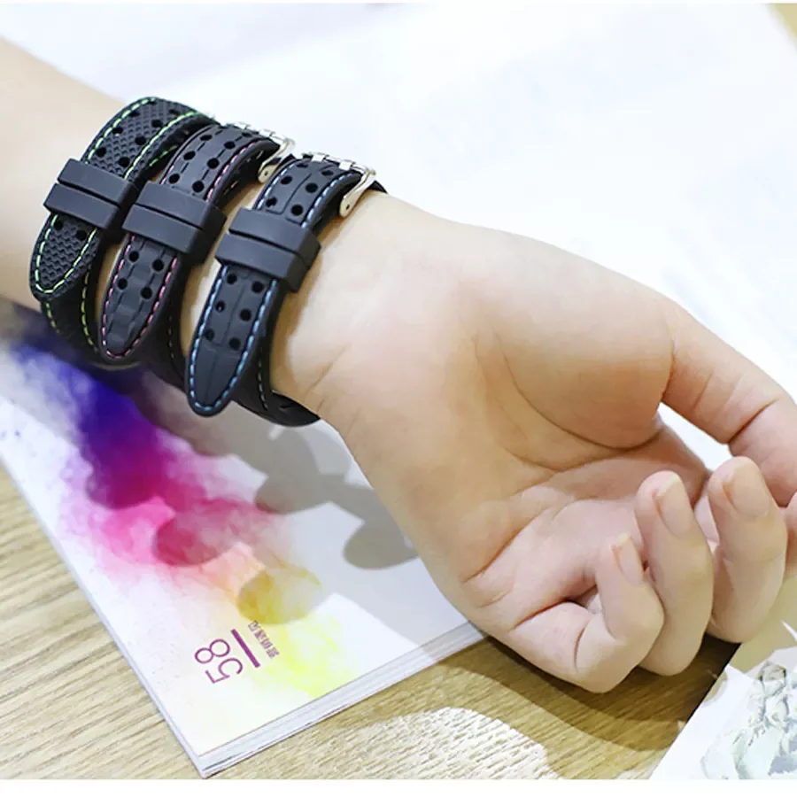 

Sport Silicone Strap For Xiaomi 5 6 Mi band 4 3 Strap for Smart Band Replacement wrist strap For Miband 4 5 bracelet Watch Strap