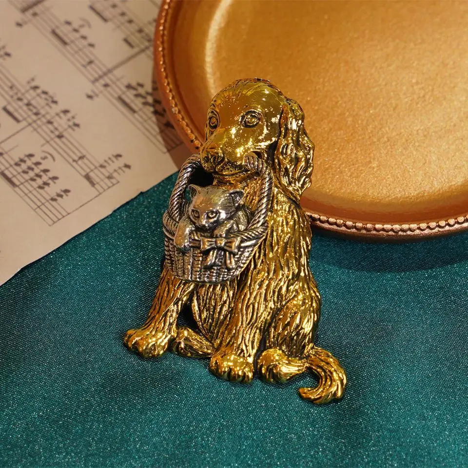 Женские и мужские значки в стиле барокко из сплава с милыми собаками аксессуары