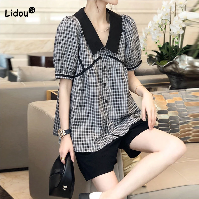 

2022 Summer New Women's Peter Pan Collar Black White Plaid Printing Shirt Fresh Commuting Casual Lady Open Stitch Loose Blouse