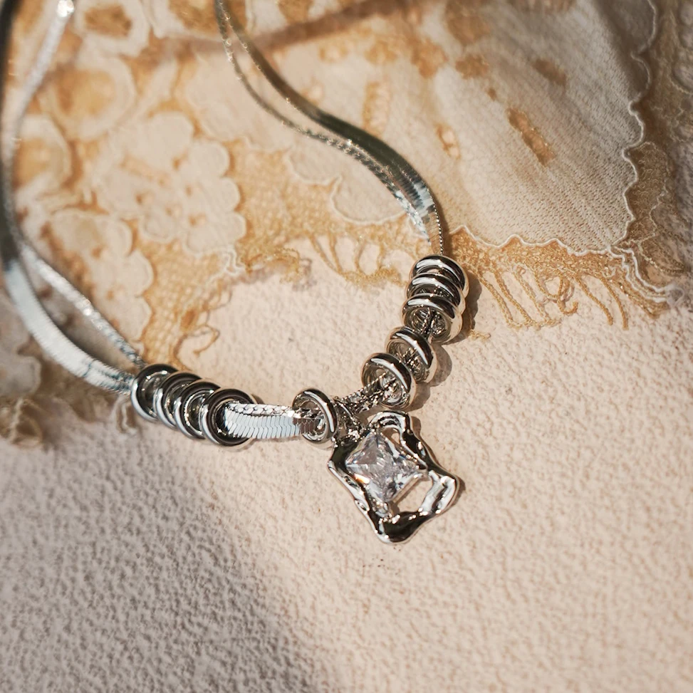 

Blade chains cabochon pop pendant necklace korean fashion designer jewelry citrine necklace for women 2022 ins trend cool girl