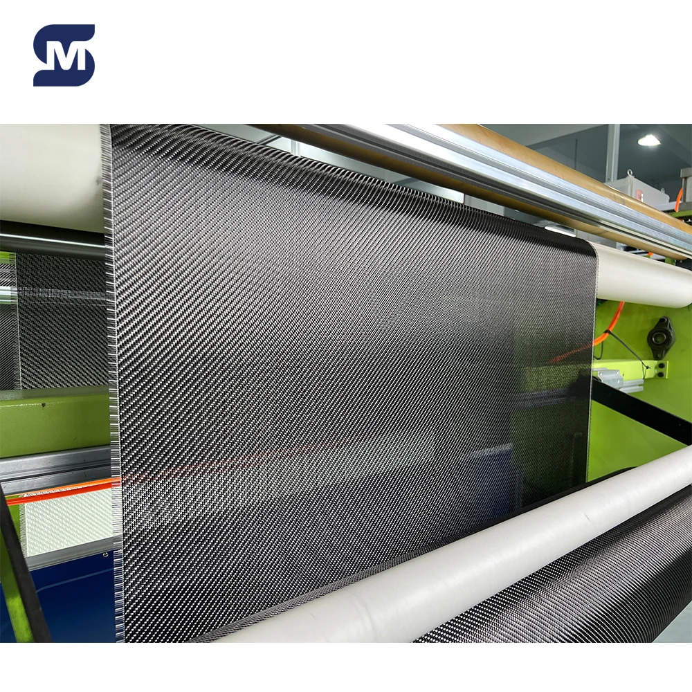 Фото Многофункциональный рулон углеродного волокна, ткань 1K-6K 90-400GSM 2x2 3x3 с плоским и саржевым плетением для различных проектов по обработке композитных материалов №4
