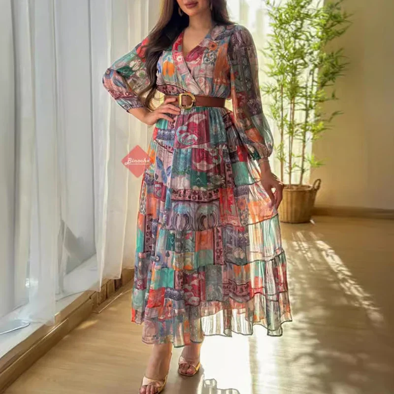 Женское шифоновое платье с V-образным вырезом трапециевидного силуэта