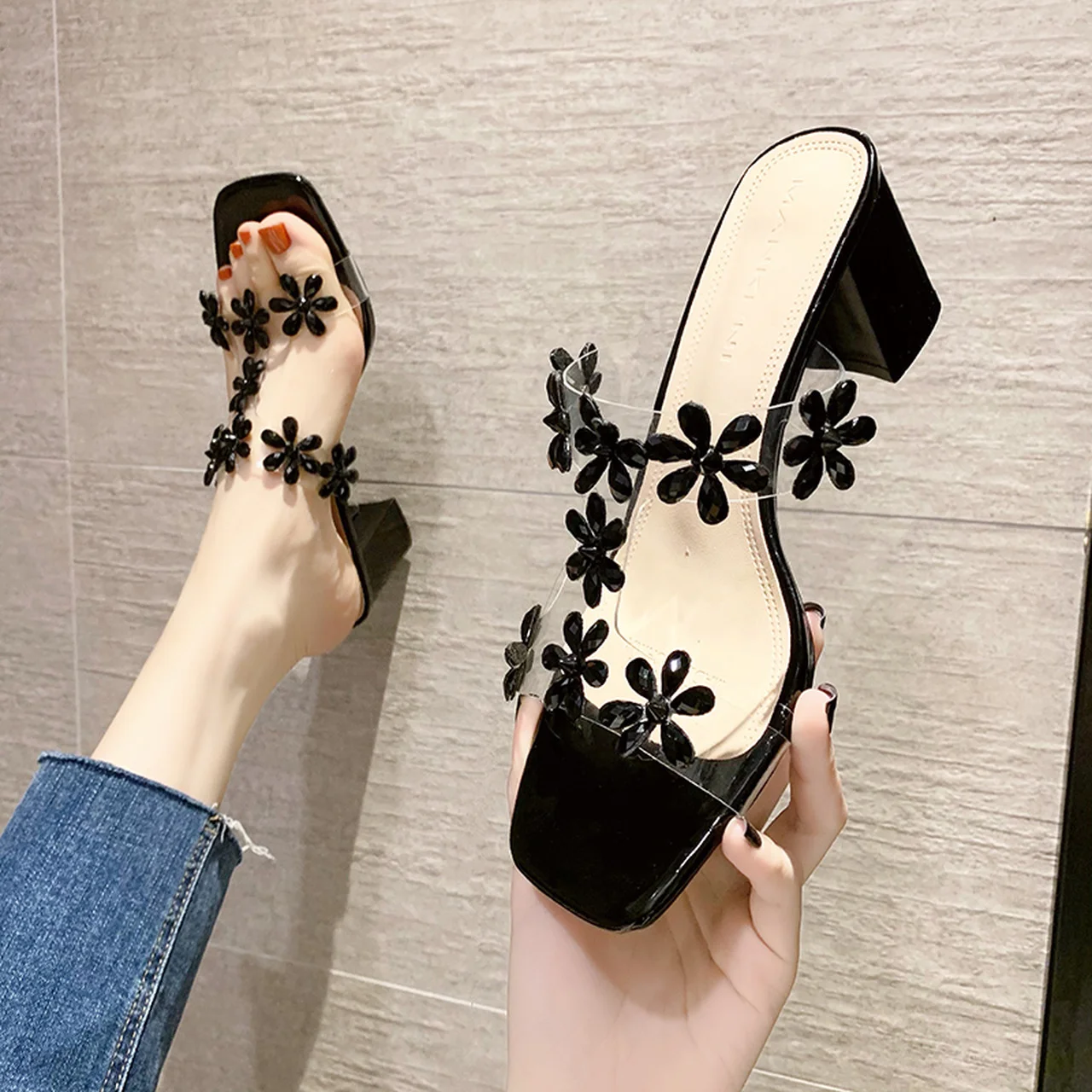 

Thick-heeled Crystal Sandals Women's Slippers Summer New Women's High-heeled Shoes Rhinestone Fashion Fairy Style Slippers 2022