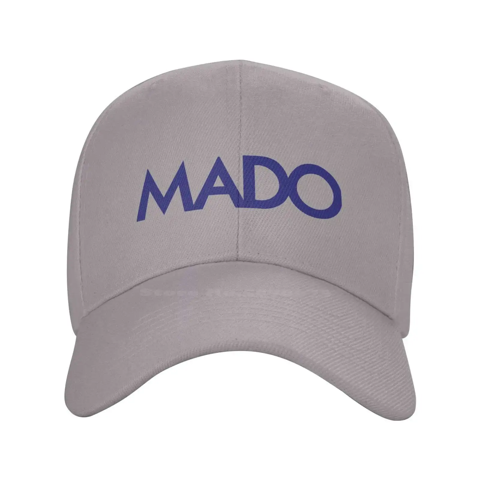 

Модная качественная джинсовая бейсболка с логотипом Mado