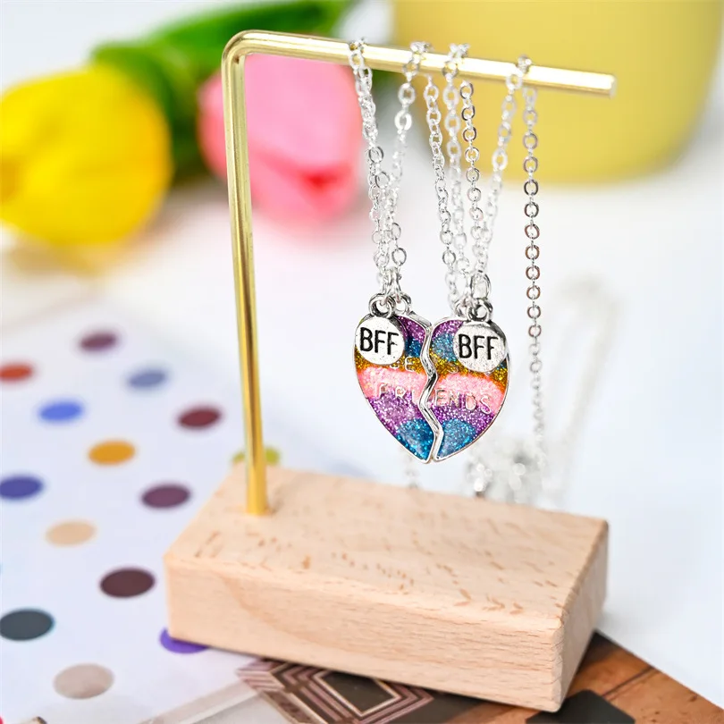 

Fashion Gradient Color Magnetic Necklace for Women Trendy DIY Heart Stitching Pendant BFF Best Friends Jewelry Girlfriends Gifts