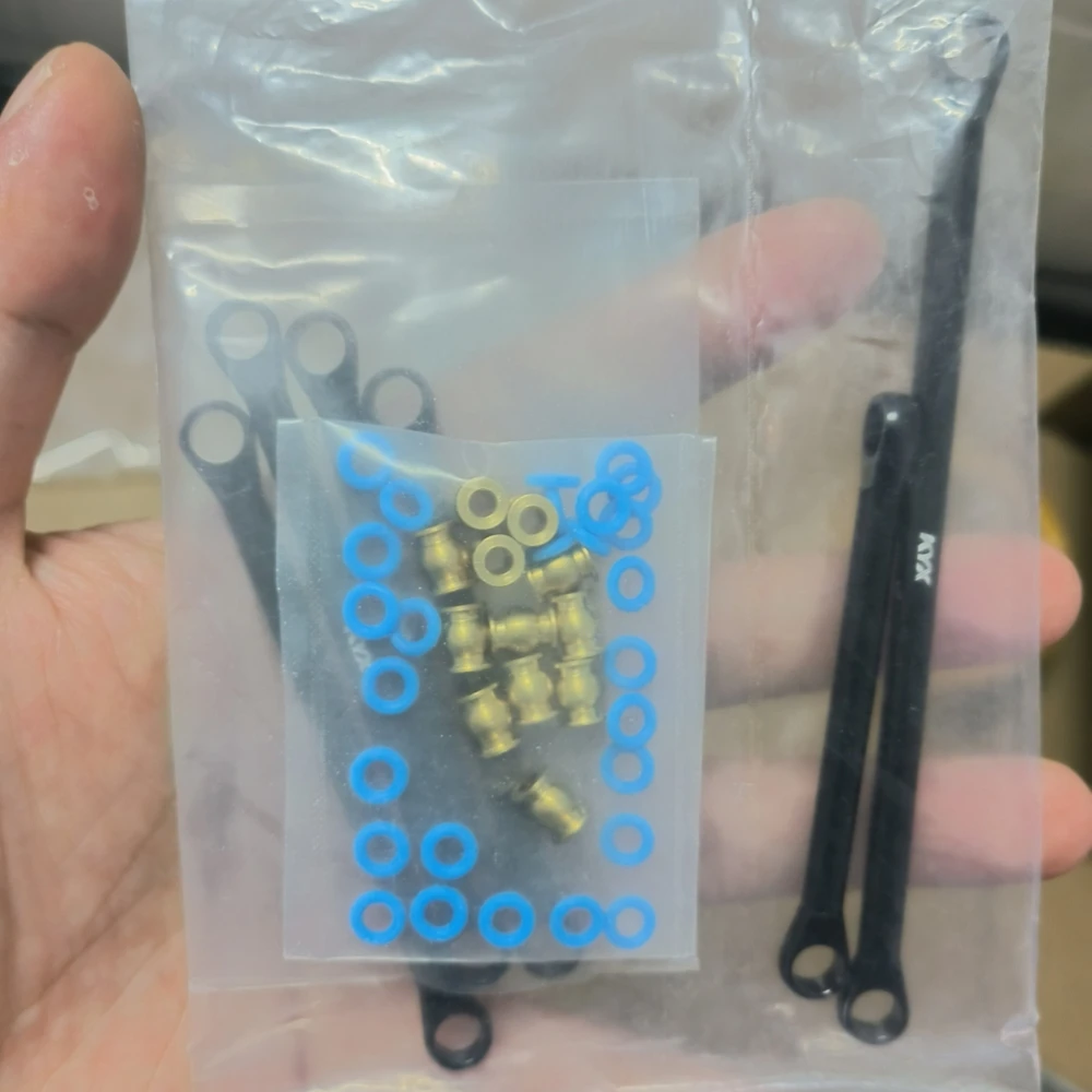 Масштаб 1:18 алюминиевые рулевые тяги подходят для осевого гусеничного автомобиля