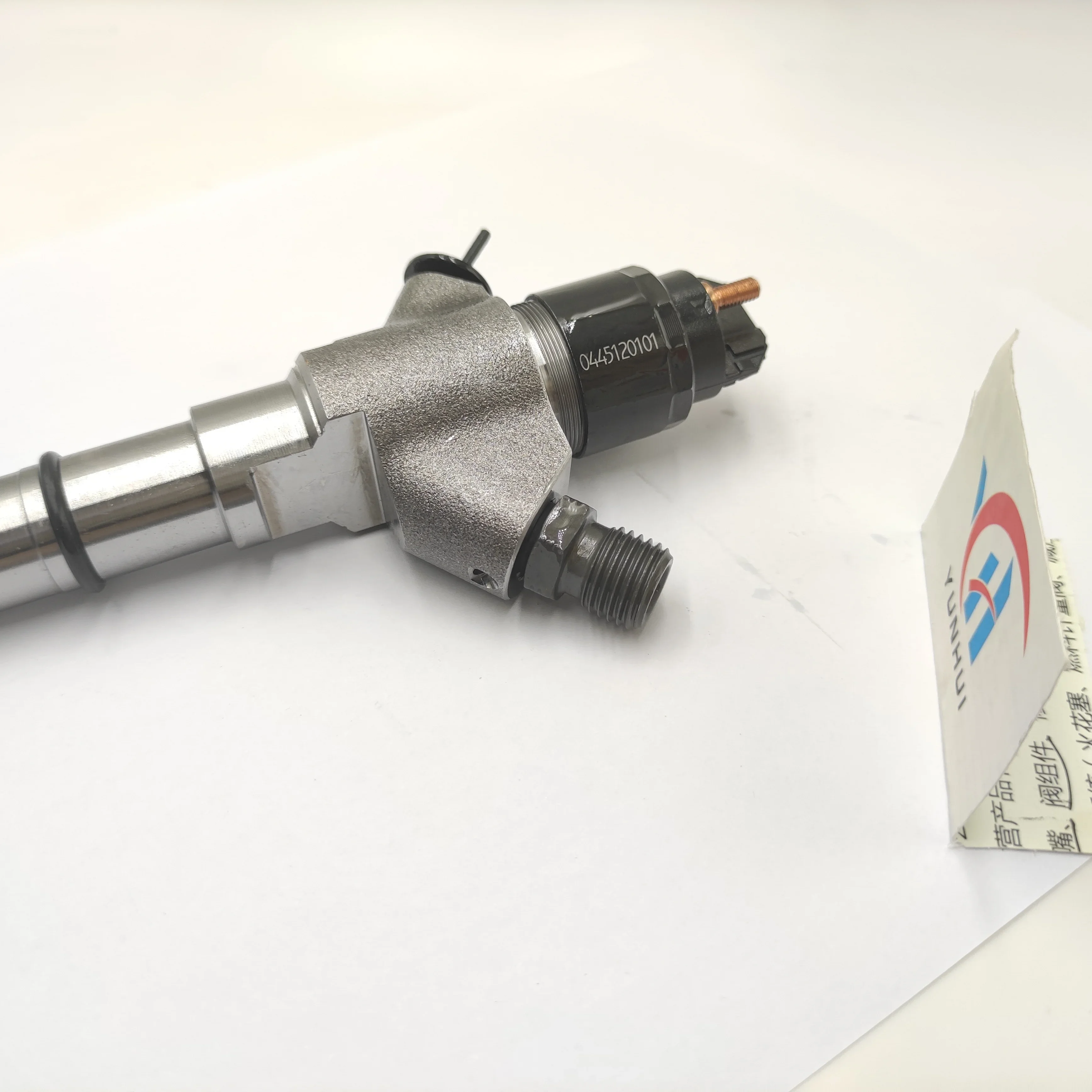 Дизельный топливный инжектор X7478400 0445120101 для топливного инжектора Ashok Leyland