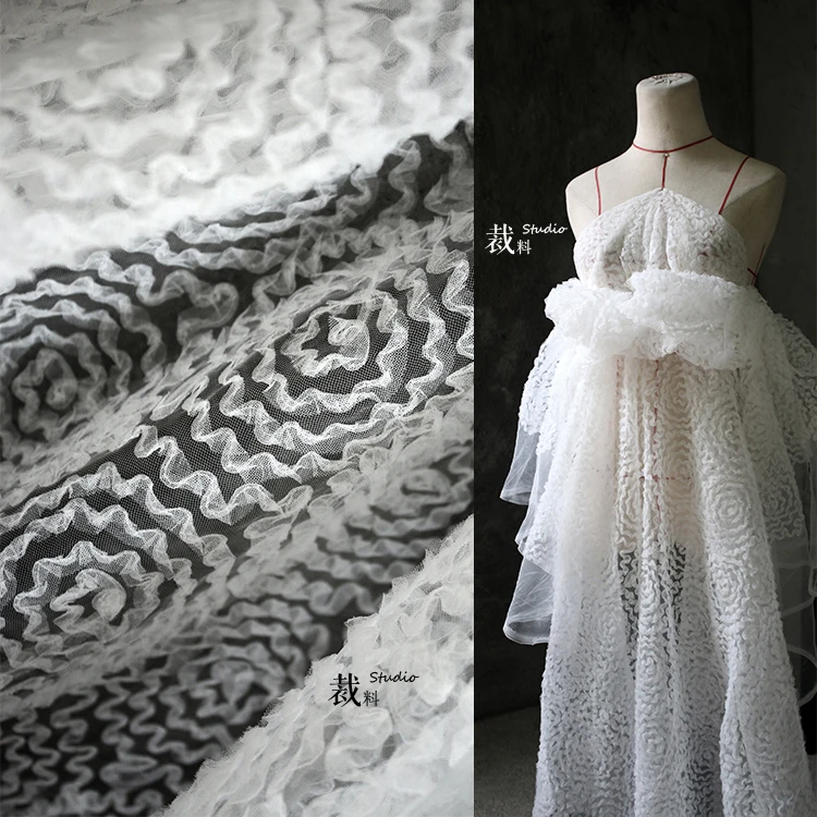 

Sheer Mesh Three-Dimensional Pattern Texture Lace Wedding Dress Fabric High-End Clothing Designer Fabric