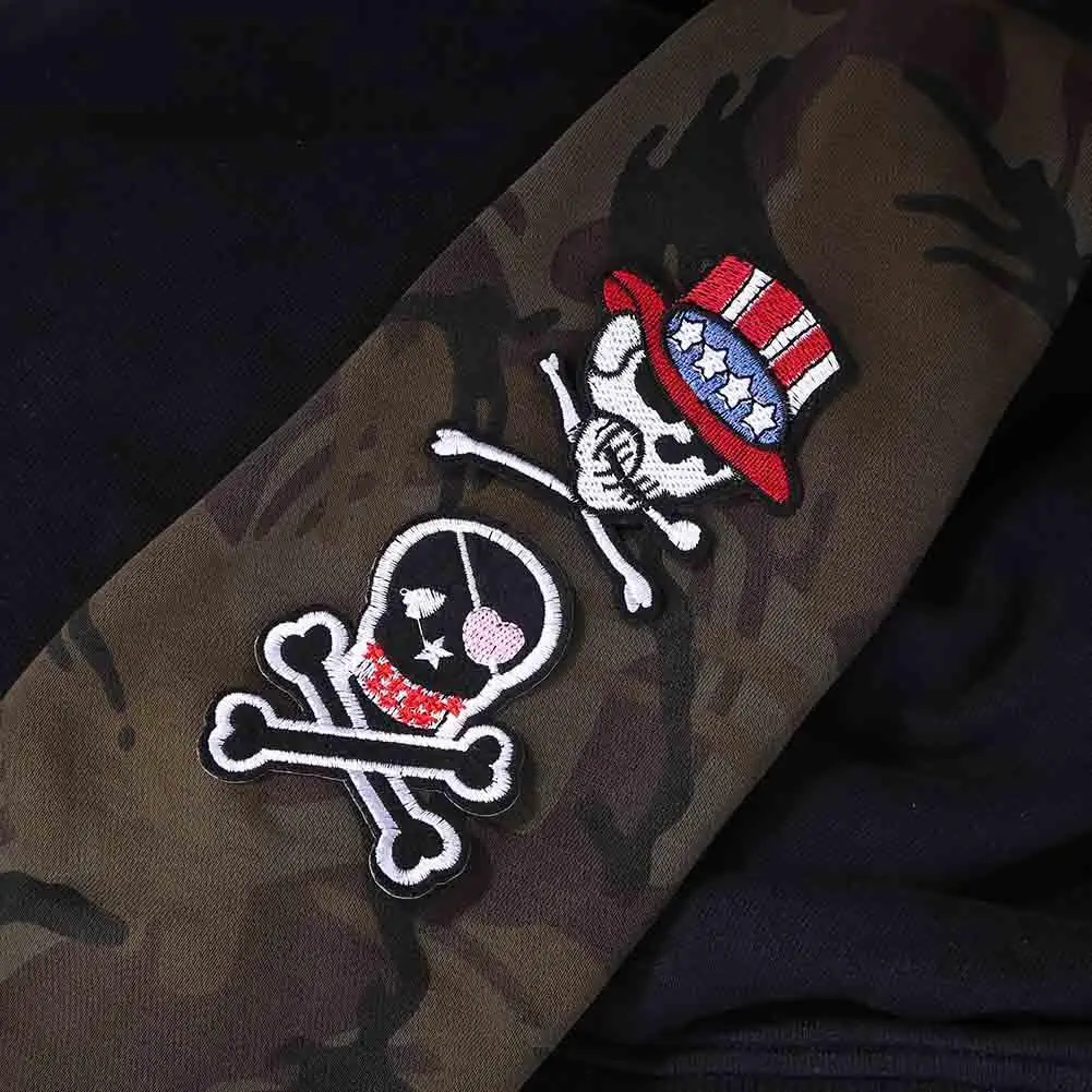 

6Pcs Patch Back Thumb Embroidery Glue Skull Head Cloth Pasted DIY Sticker for Children Kid Bag Hat Clothes Sewing Accessory