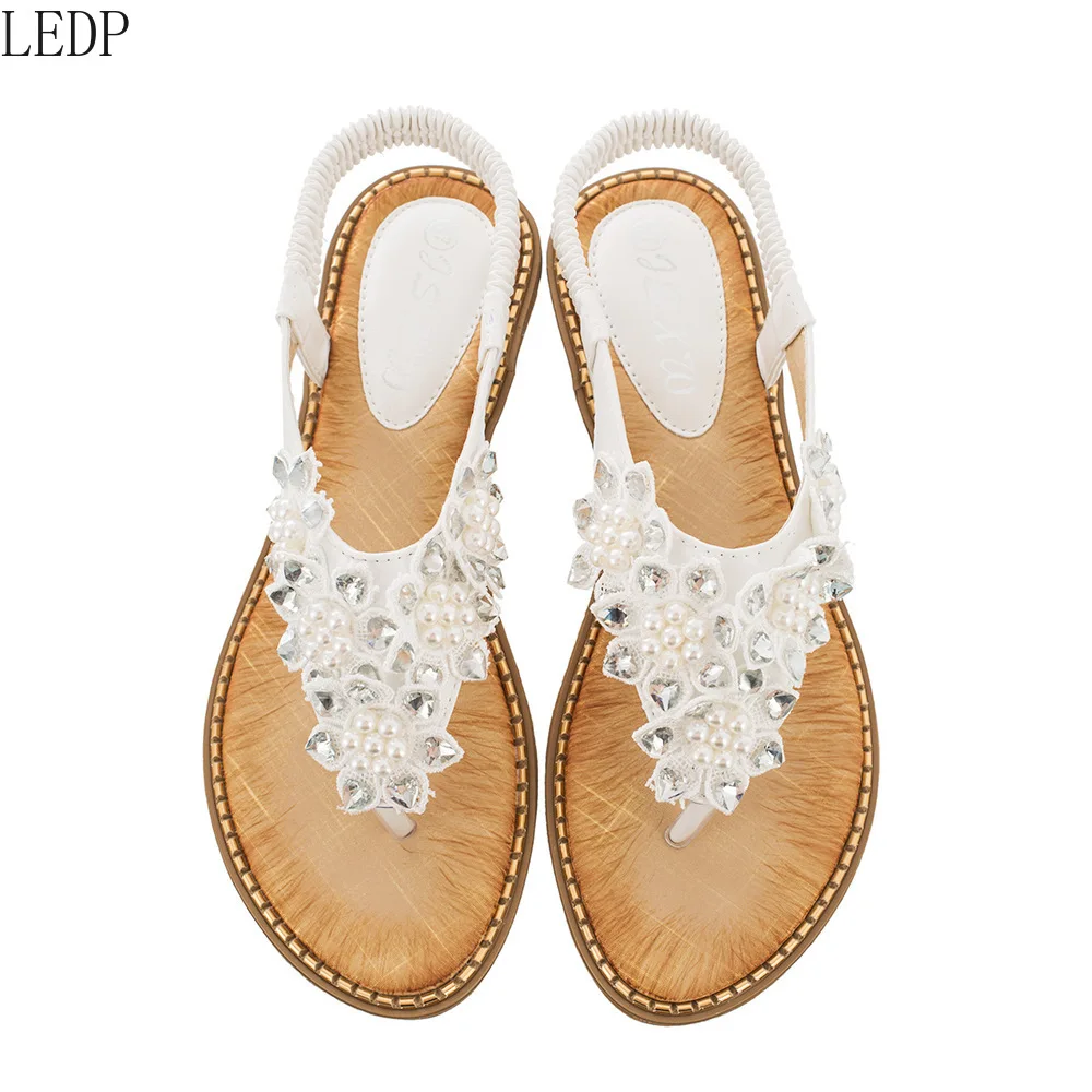 

2022 Summer New Bohemian Style Handmade Flowers Round Toe Flip-Flops Women's Fashion All-Matching Trendy Sandals