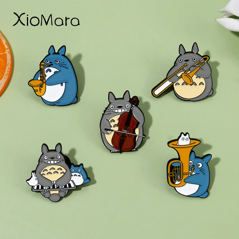 Эмалированная булавка Тоторо по оптовой цене мультяшная манга значок для