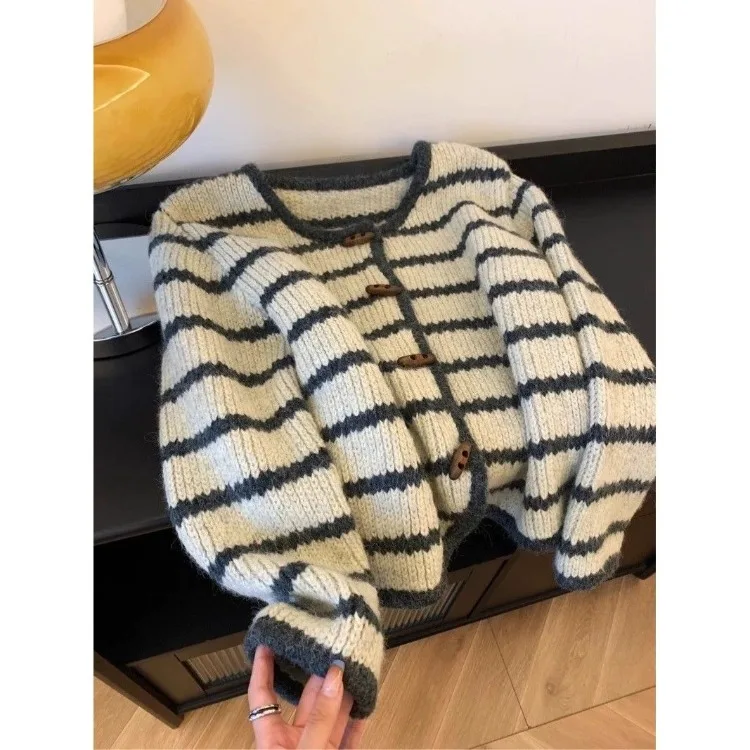 Korejepo мягкая восковая полосатая вязаная куртка в стиле ретро женская осень-зима