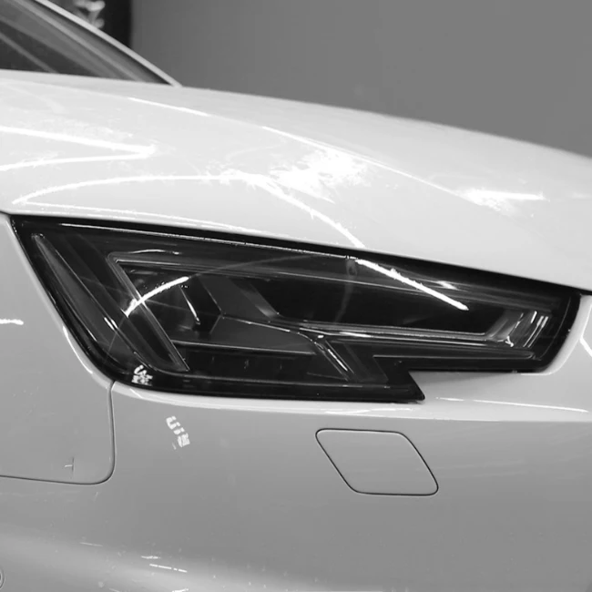 

Самовосстанавливающаяся автомобильная пленка из ТПУ с защитой от царапин