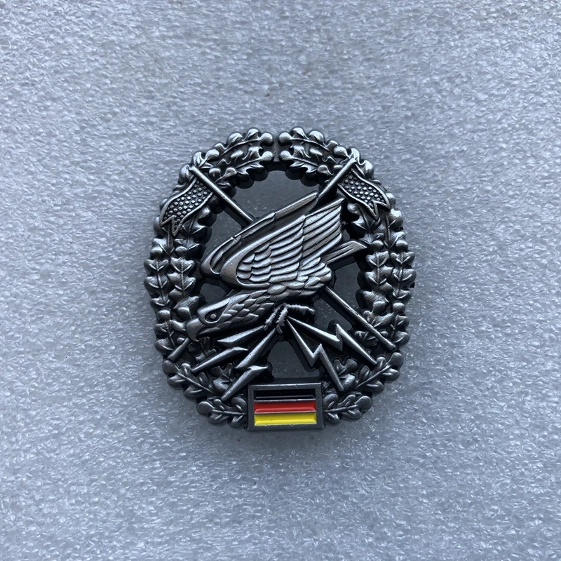 

German seal brooch medal badge gift diameter 40mm
