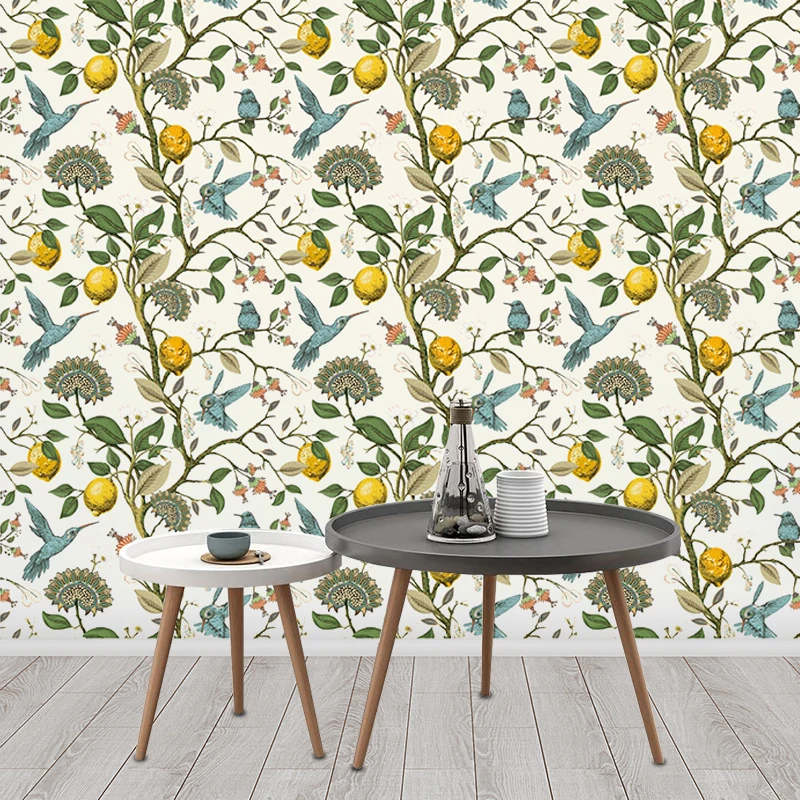 Рисунок 3 - Виниловые самоклеящиеся обои с животными и растениями