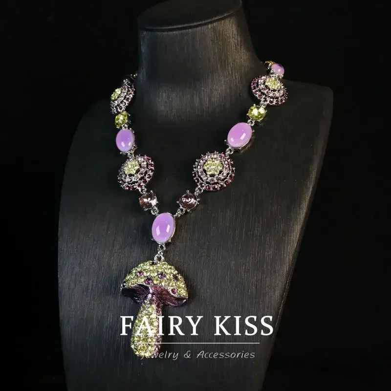 Изысканные длинные серьги на плечо инкрустированные стразами фиолетовый свежий