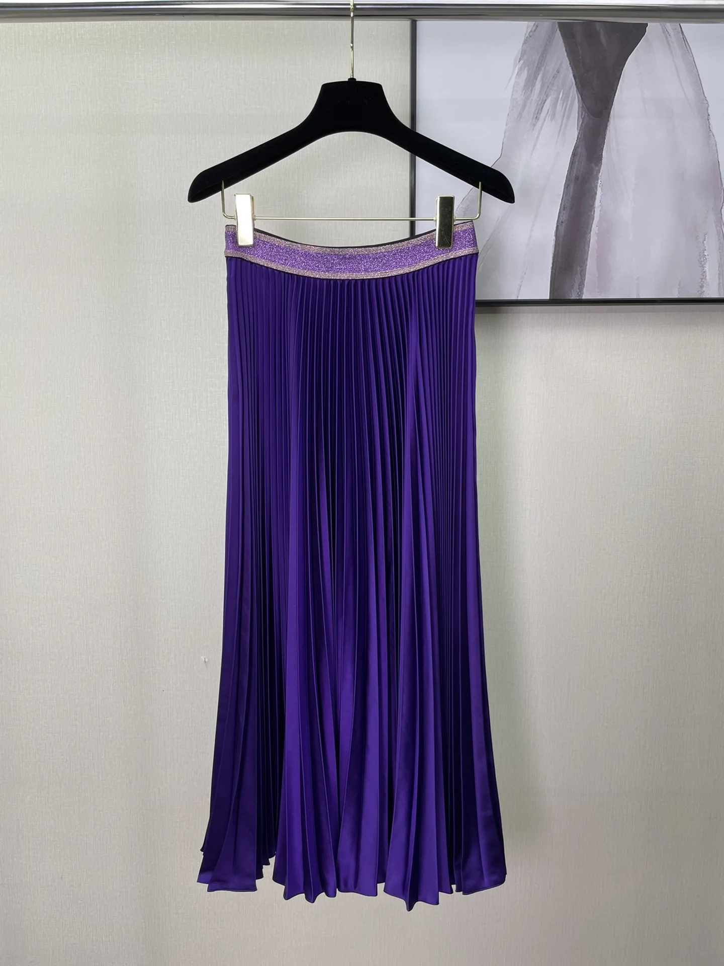 

23 early spring new webbing pleated half skirt three-dimensional super upper body effect thin and temperament