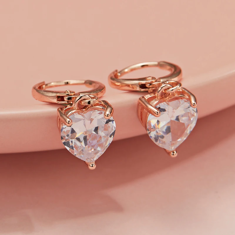 

Elegant Shiny Crystal Heart Drop Earrings for Women Luxury Rhinestone Gold Color Pendant Ear Earrings Fashion Wedding Jewelry