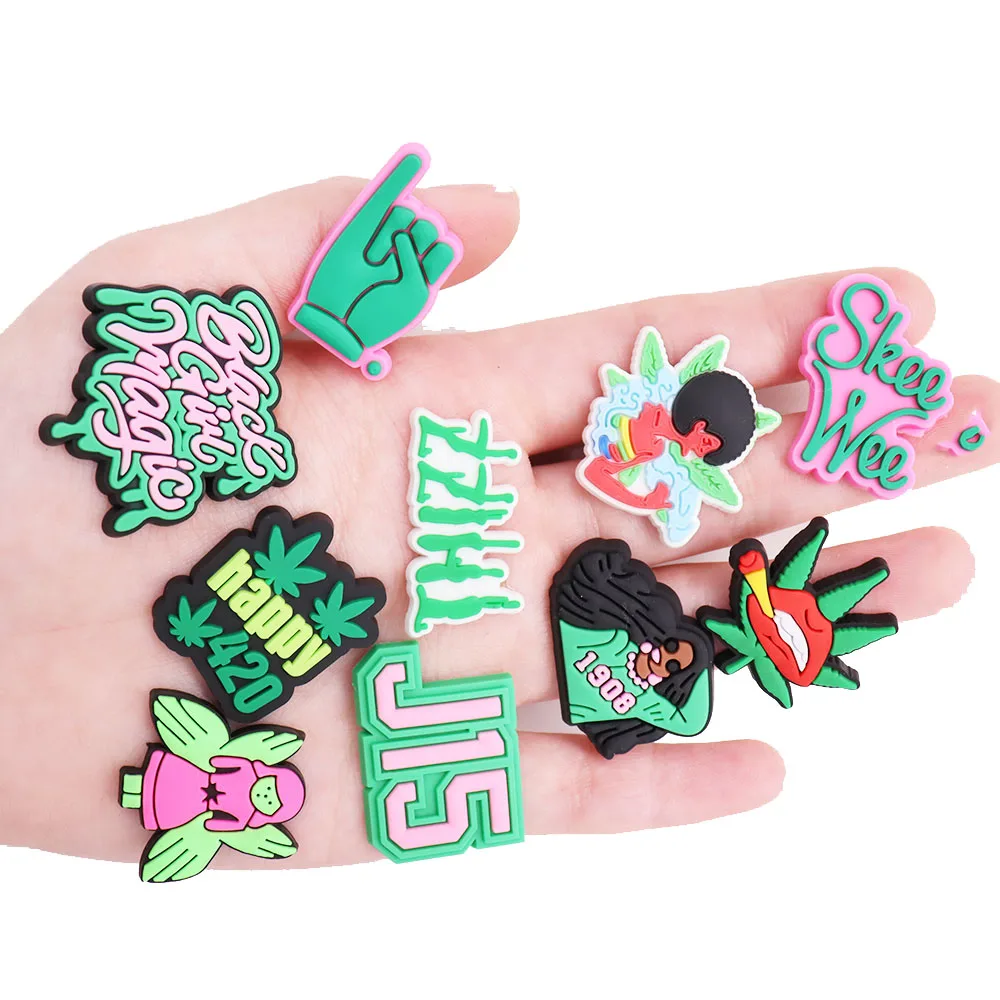 

10pcs Black Girl Magic Leaf Weed PVC Accessories Shoe Charms Cute Shoe Buckle Decorations fit Croc Wristband Party Kid's Gifts