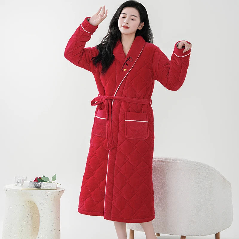 Coral fleece female bathrobe thick 3 layers quilted flannel bathrobes winter autumn thickening terry women robe keep warm kimono