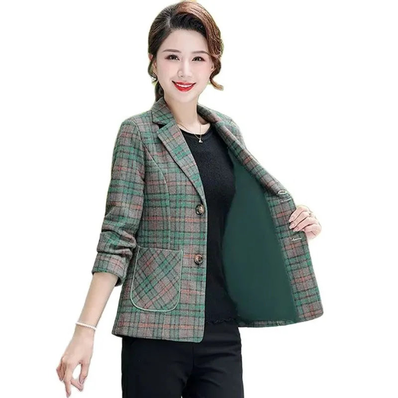 

Spring Autumn Women's Plaid Wool Blazers 2023 New Single-Breasted Short Suit Jacket Middle-aged Female Suit Casual Outerwear 5XL