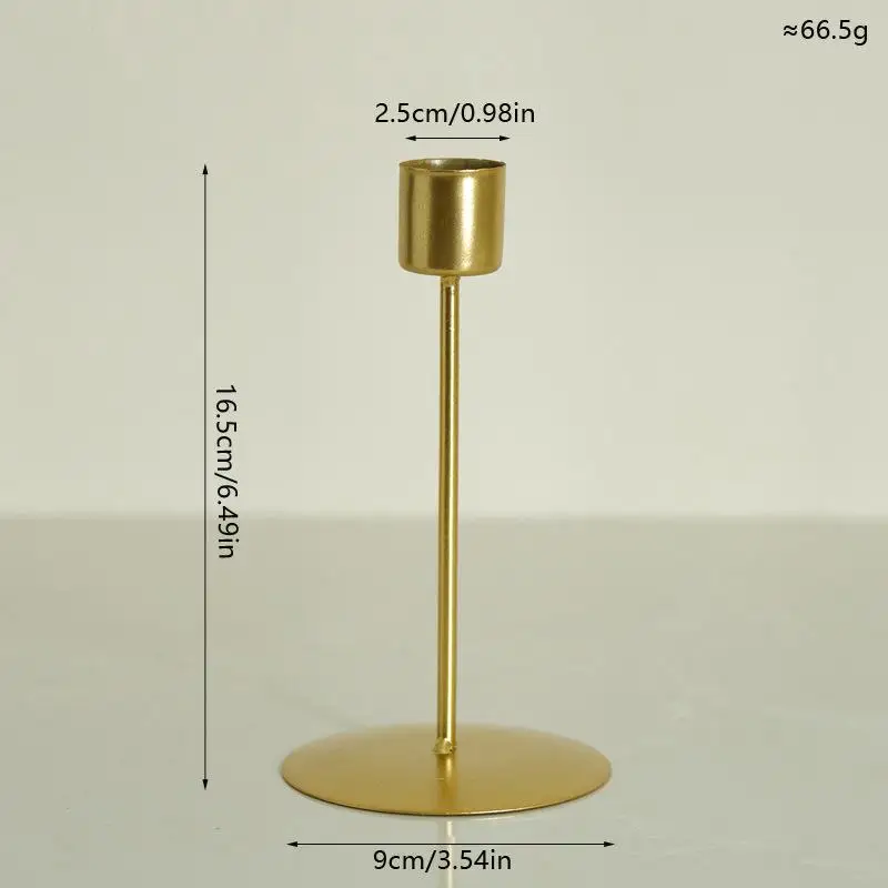 

Золотые подсвечники