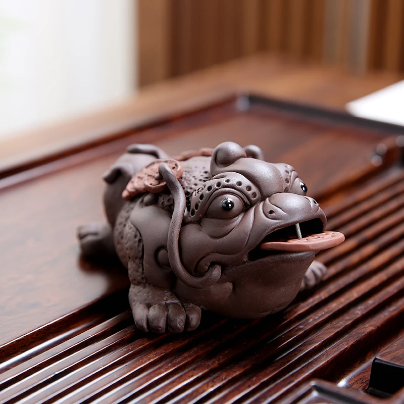 

Ceramic Chinese Style Tea Ceremony Porcelain Tea Pet Creative Animal Frog Kung Fu Tee Haustier Theiere Tea Accessories