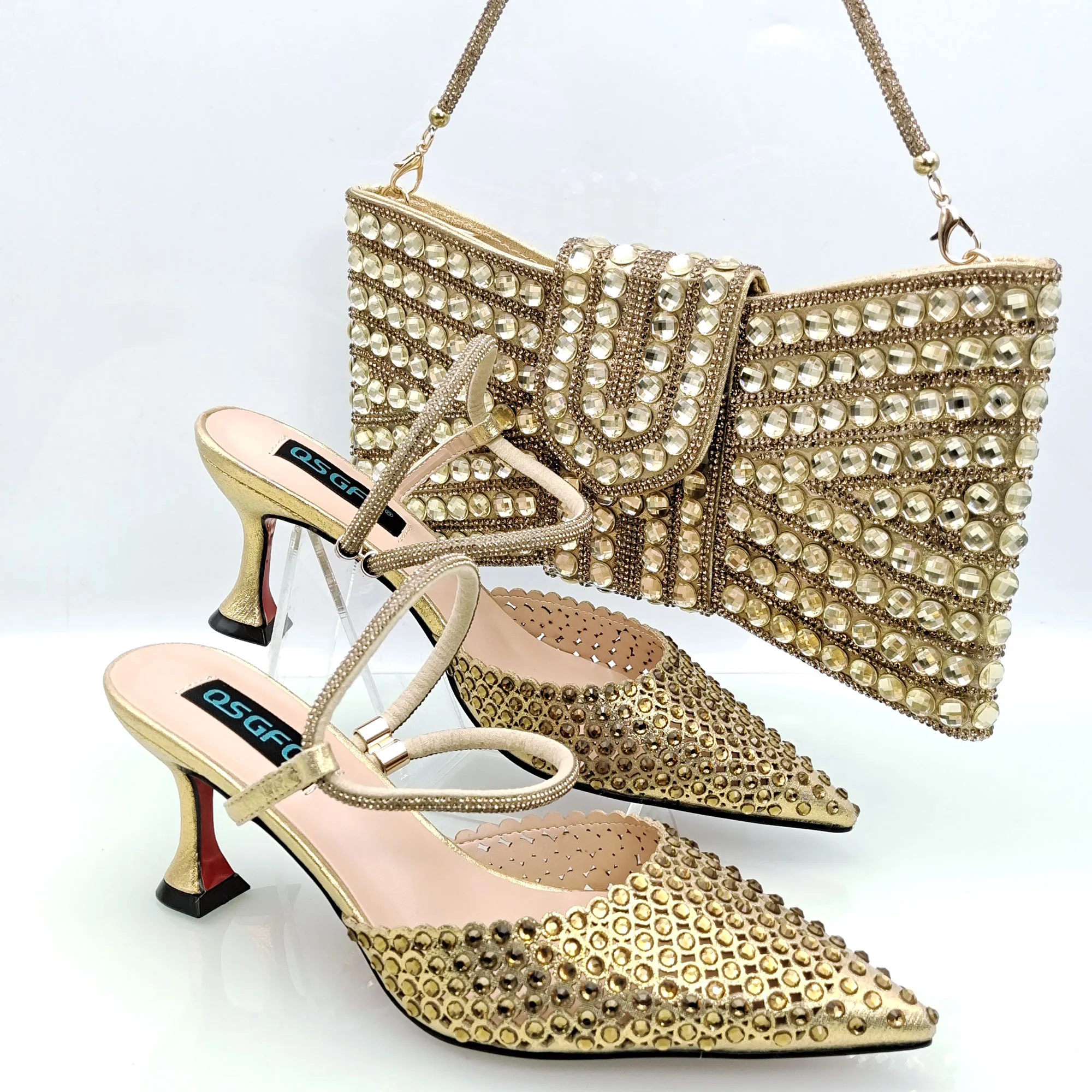 

Новейшая Обувь для вечеринки Cinessd, Дамская обувь и сумка, дизайн в виде бабочки с бриллиантами золотого цвета