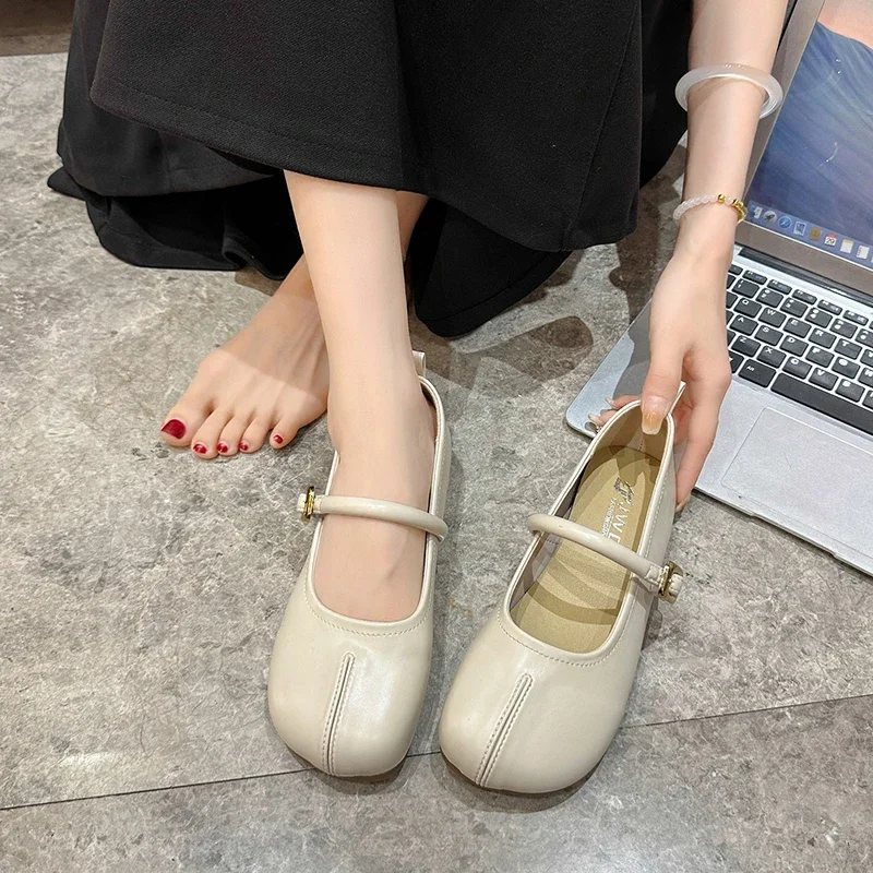 Женские Туфли Мэри Джейн туфли с круглым носком на плоской подошве в стиле ретро