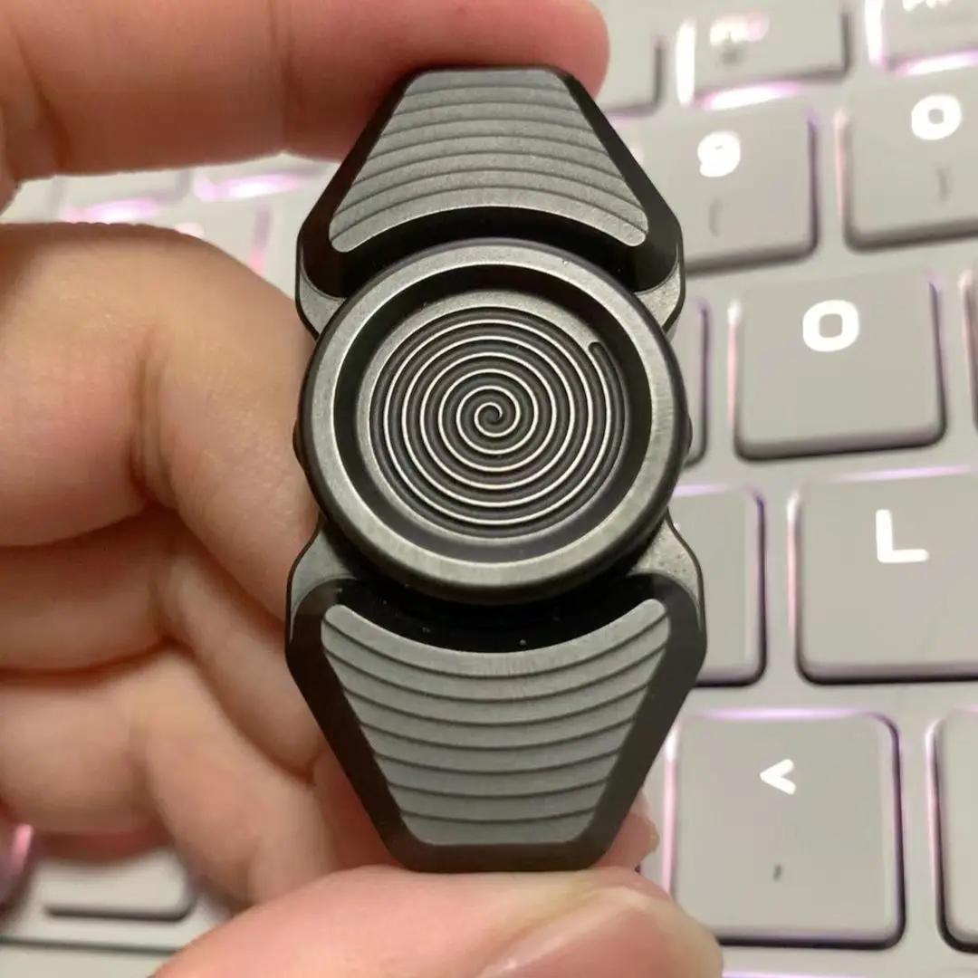 

Second-hand The ft2.0 stepped version, washed with zircon, is out of print and has a very good feel