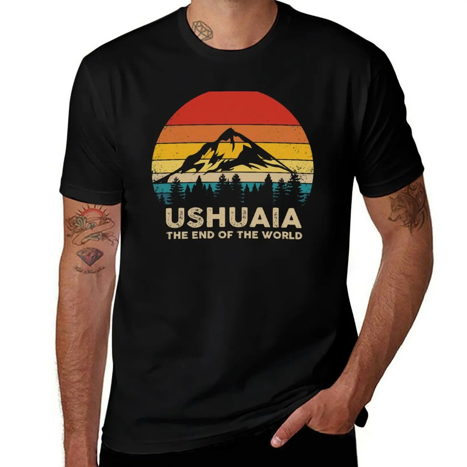 Сувенирная футболка Ushuaia Trip черная мужская с короткими рукавами