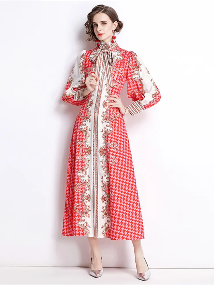 Женское модельное платье с винтажным принтом макси из твида длинным