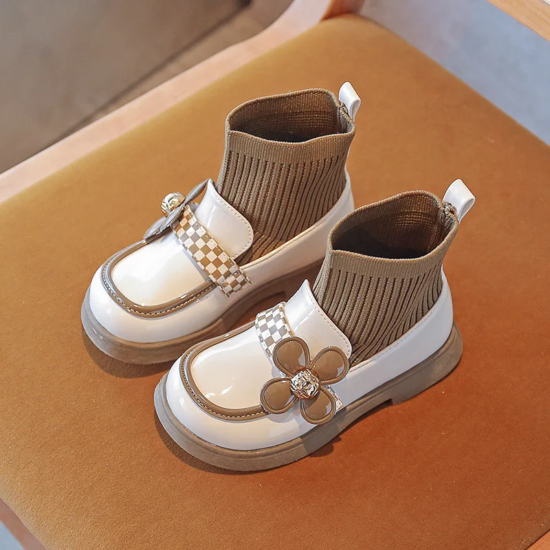 

Girls PU Glossy Non-slip Unique Sock Boots Child Spring New All-match Fashion Non-slip Four-leaf Clover Checkerboard Straps Flat