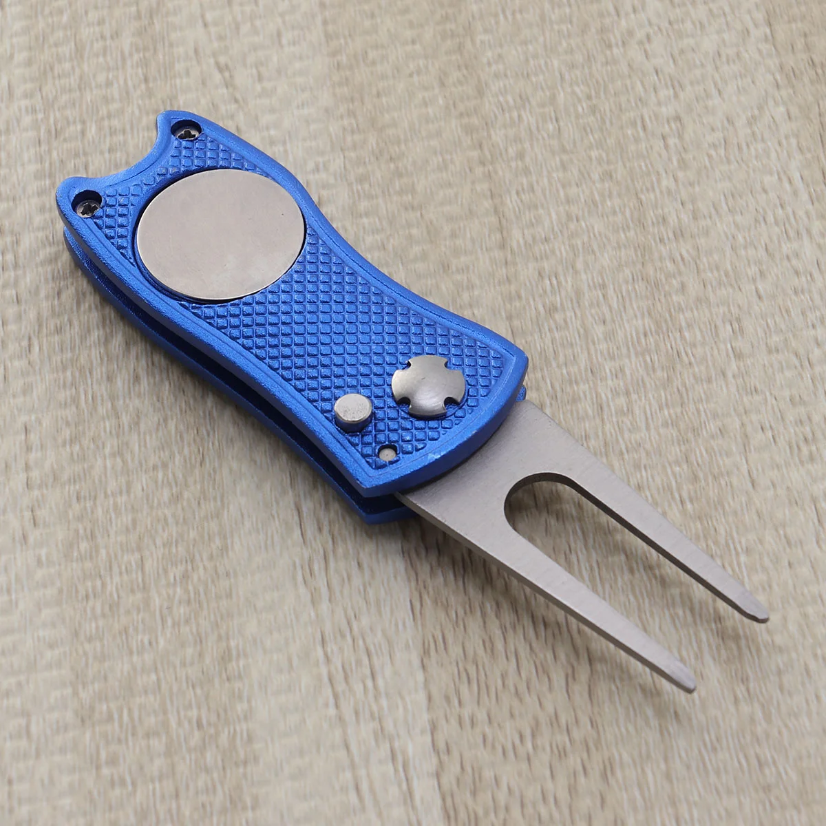 

1 PC Foldable Portable Divot Repair Tool Golfer Golfer Training Accessory Pitch Marker
