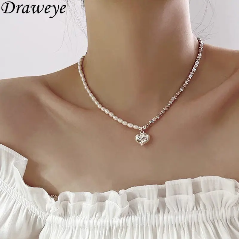 

Draweye Necklaces for Women Heart Pearls Beading Patchwork Y2k Chokers Ins Fashion Vintage Elegant Pendant Necklace New Design