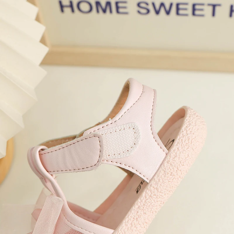 Босоножки для девочек первых шагов Мягкие Универсальные сетчатые с открытым