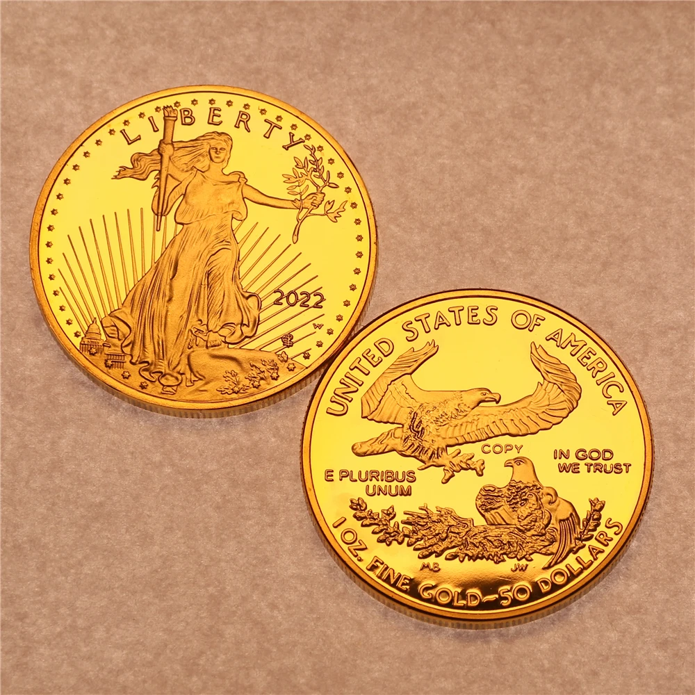 

2022 1 oz American Gold Eagle Coin Movie Props Home Decorations Holiday Gifts