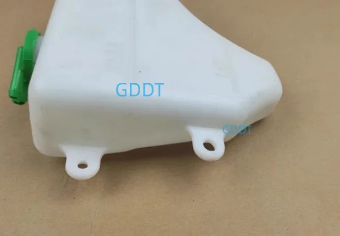 1 шт. резервуар для воды Suzuki SX4 фотоэлемент аксессуары резервуара 17930-79J00-000