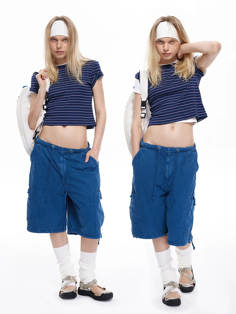 Женская футболка в полоску с коротким рукавом