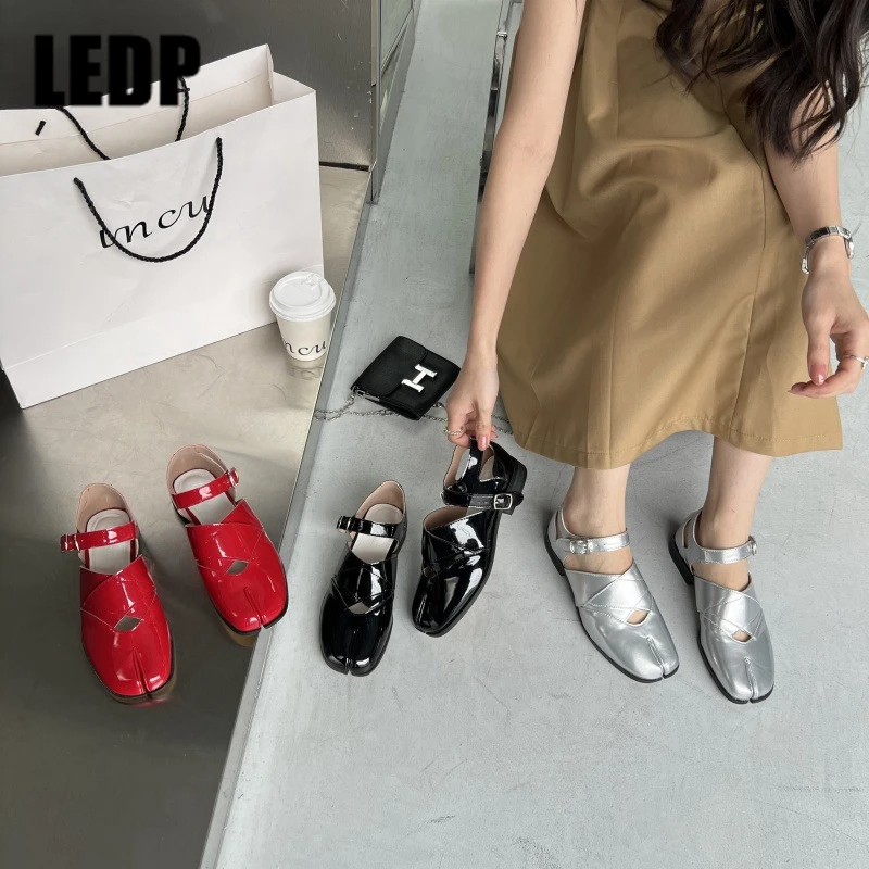 

Женские ажурные туфли на плоской подошве, винтажные Дизайнерские Туфли Мэри Джейн с ремешком и пряжкой, Новинка лета-осени 2023