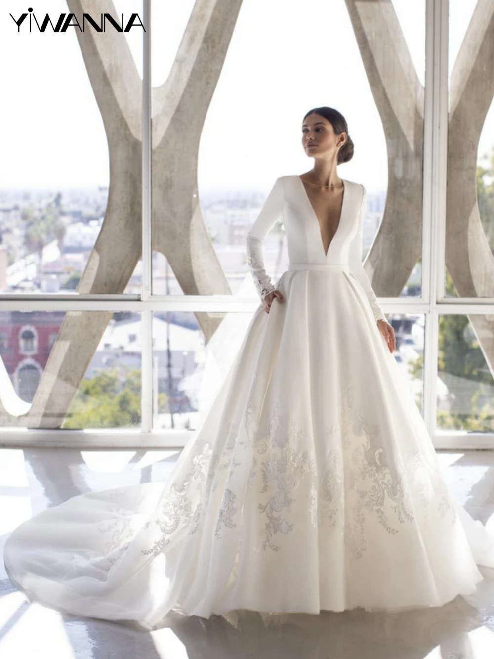 Женское свадебное платье с круглым вырезом длинным рукавом и кружевной