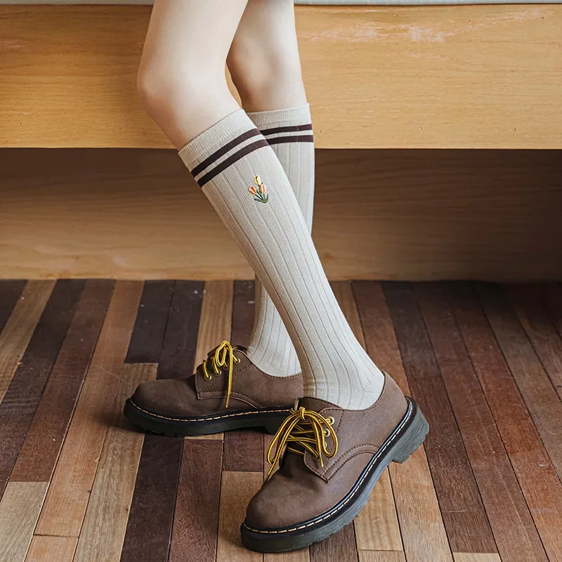 Новые жаккардовые носки с медведем дышащие среднего размера корейская версия